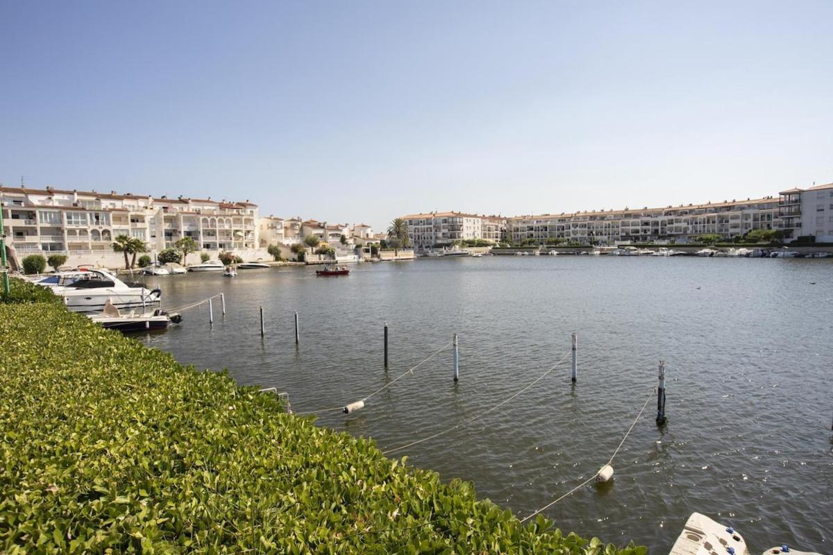 1005 Apartamento Con Vistas Al Lago San Maurici By Homeselectspain เอมปูเรียบราบา ภายนอก รูปภาพ