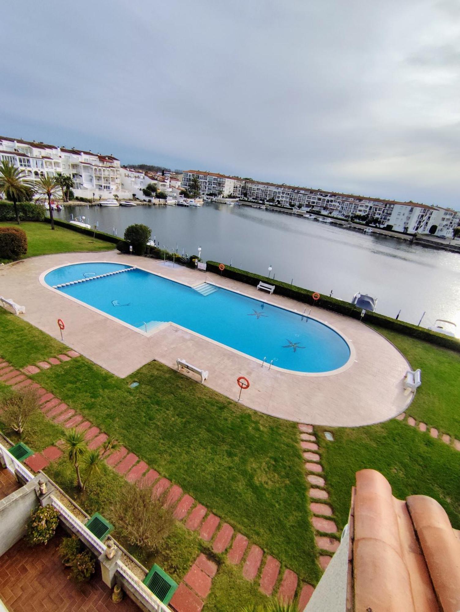 1005 Apartamento Con Vistas Al Lago San Maurici By Homeselectspain เอมปูเรียบราบา ภายนอก รูปภาพ